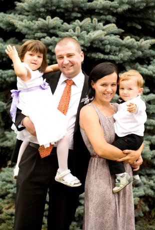 1378650_10151931270906250_1986329502_n